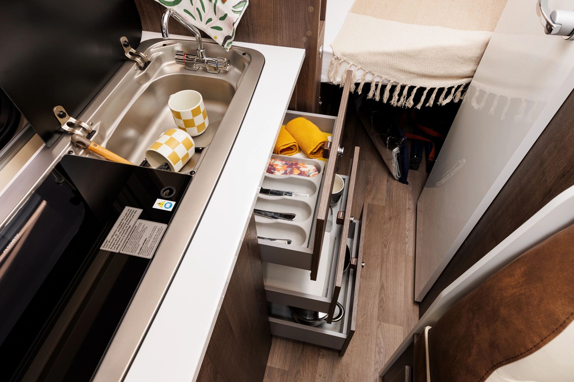 Benimar BENIVAN 100PS