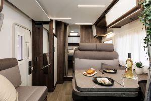 Benimar TESSORO 495 UP