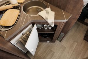 Benimar TESSORO 495 UP