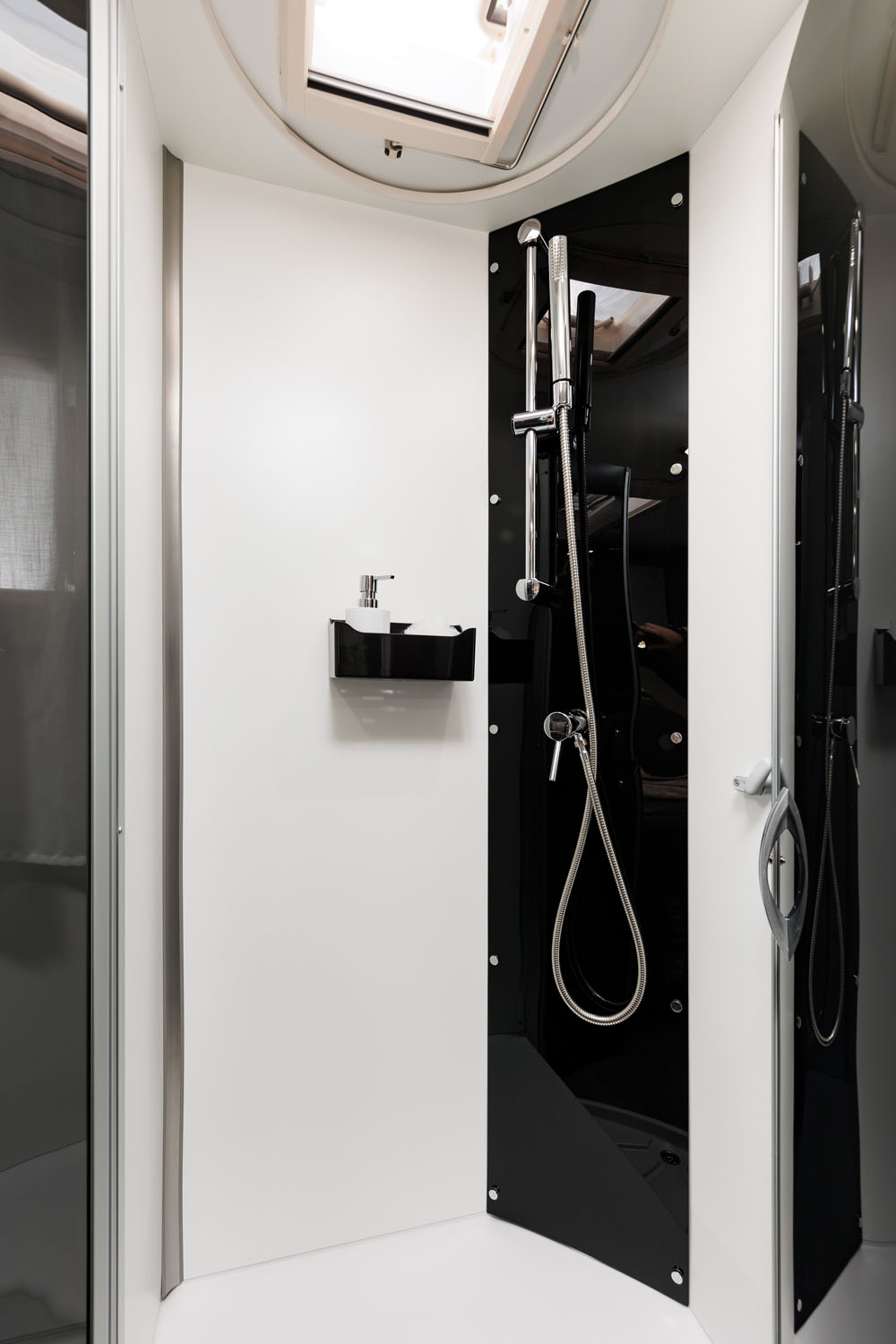 Benimar TESSORO 495 UP