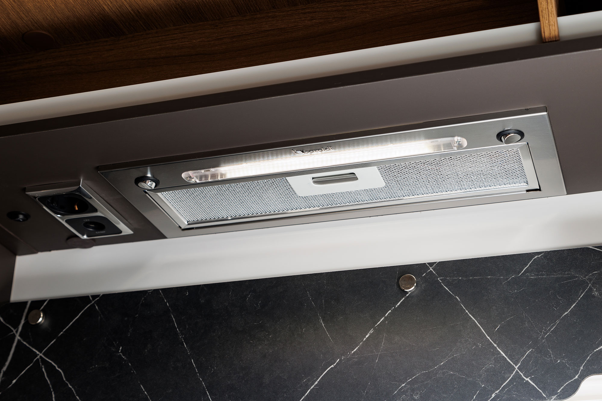 Benimar AMPHITRYON 967